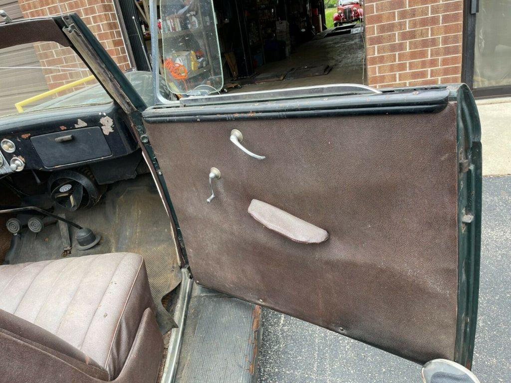 1935 Ford Cabriolet deluxe