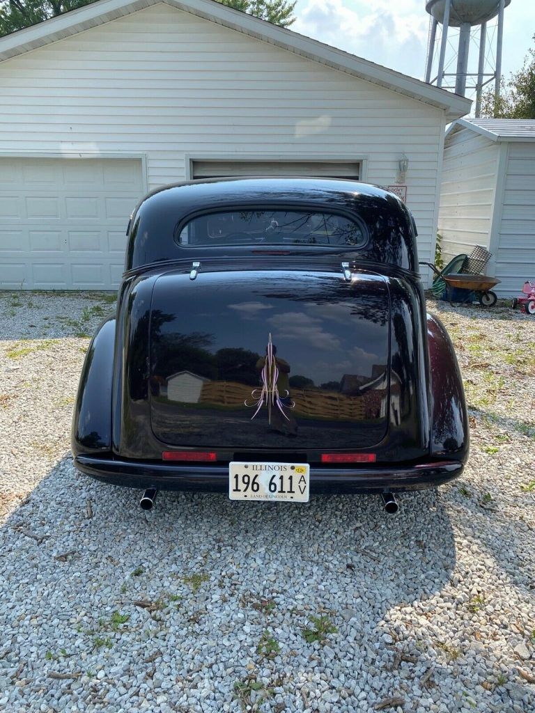 1937 Chevrolet Sedan