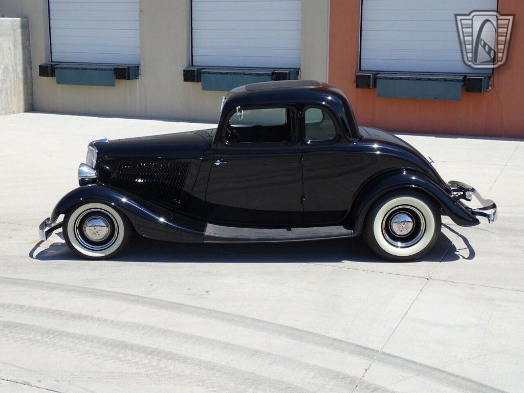 1934 Ford