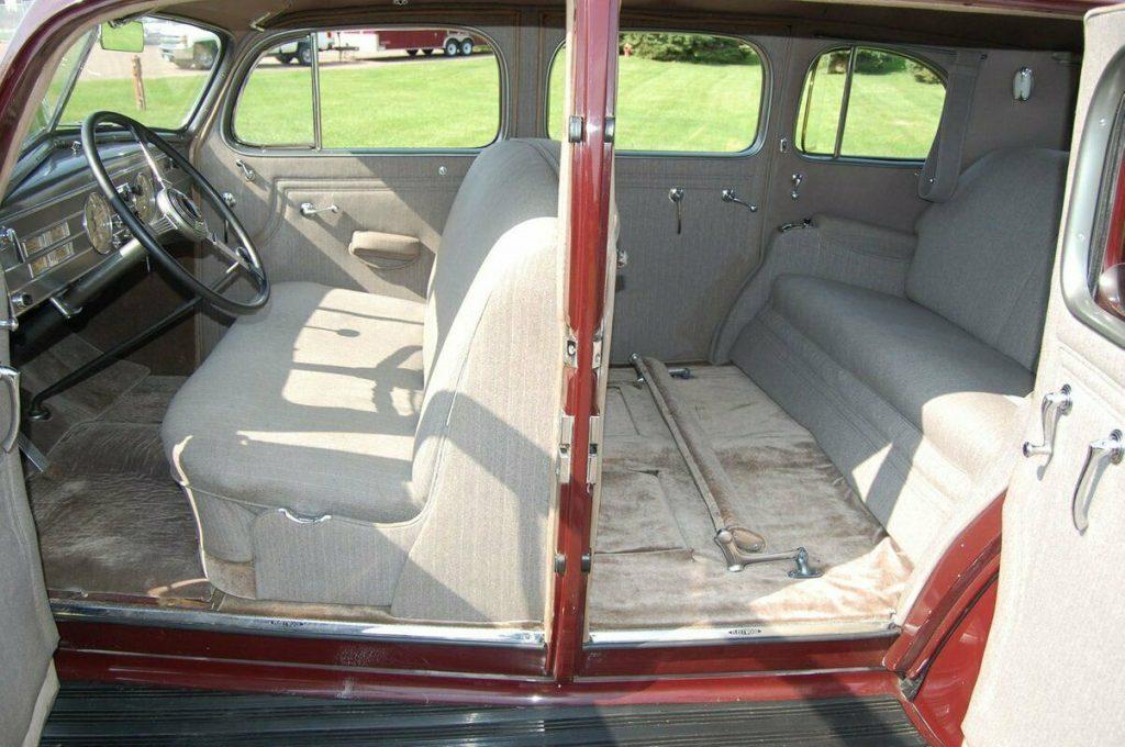 1936 Cadillac Series 85 4dr Sedan