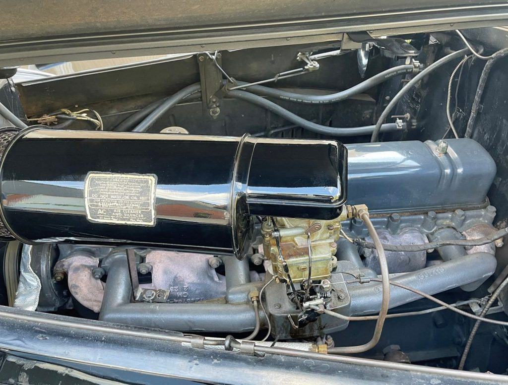 1939 Buick Limited Series 90 Six-Passenger Model 91 Touring Sedan