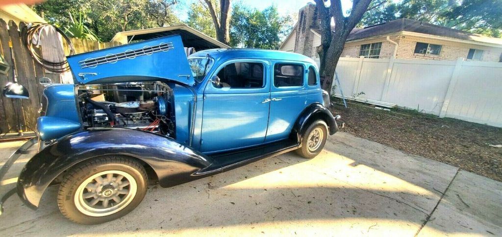 1935 Plymouth Deluxe 4 Door Suicide