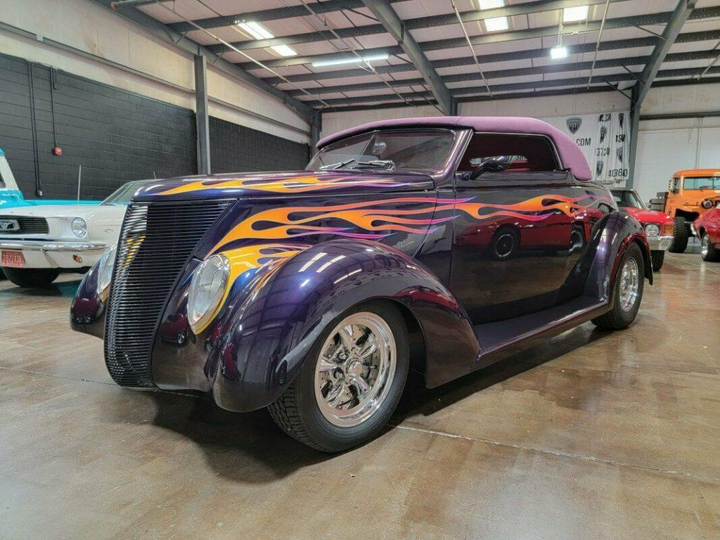 1937 Ford Street Rod Cabriollet