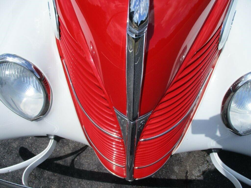 1939 Ford Standard Coupe