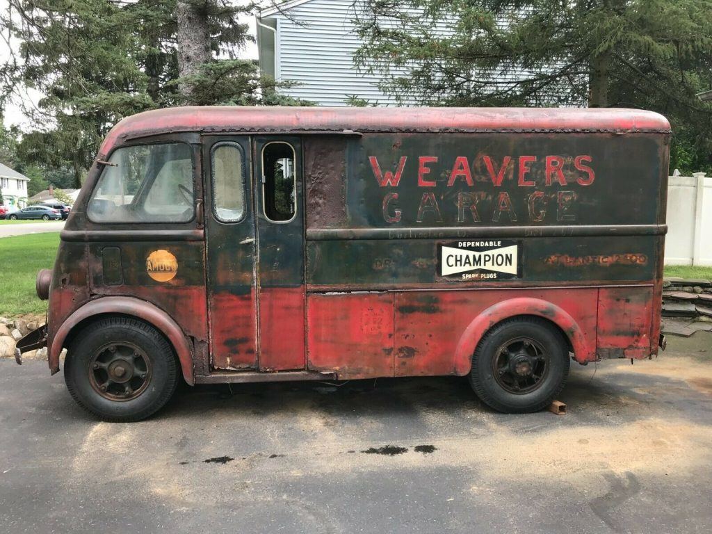 1939 White Horse Delivery Van