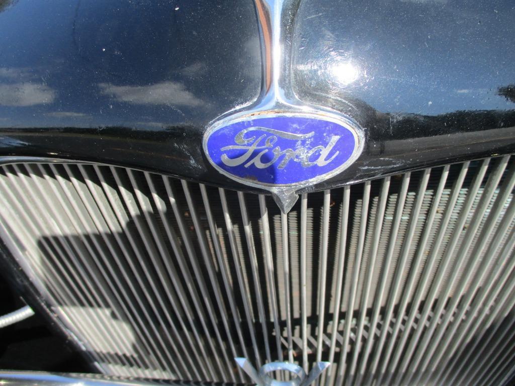 1932 Ford Sedan for sale!