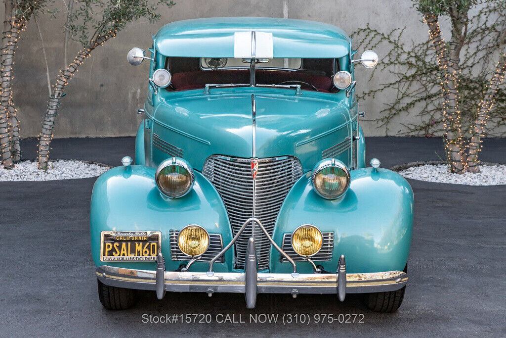 1939 Chevrolet Master Deluxe 2-Door Sedan