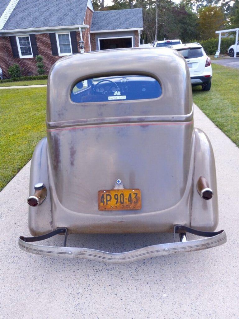 1935 Ford 2 Door Slant Back