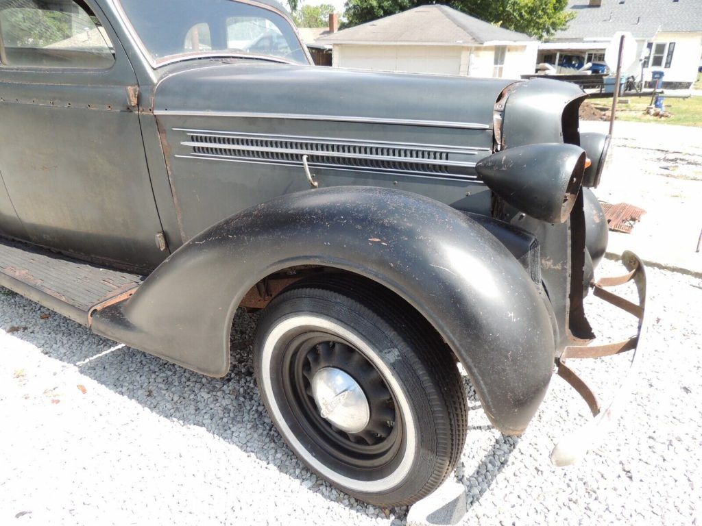 1935 Dodge Coupe