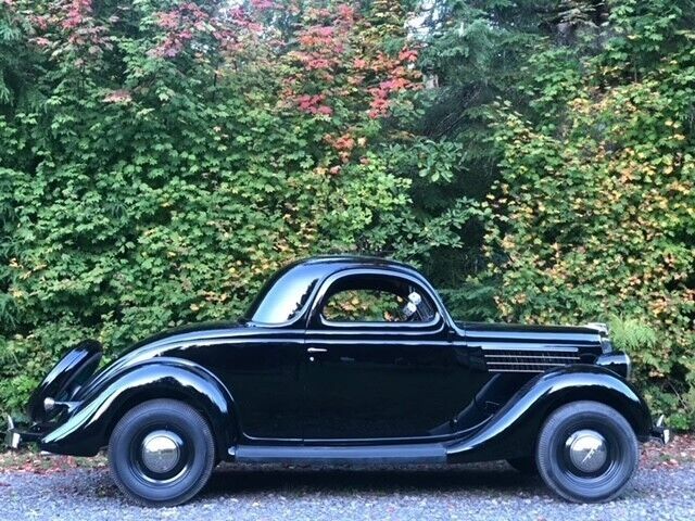 1935 Ford 3 window