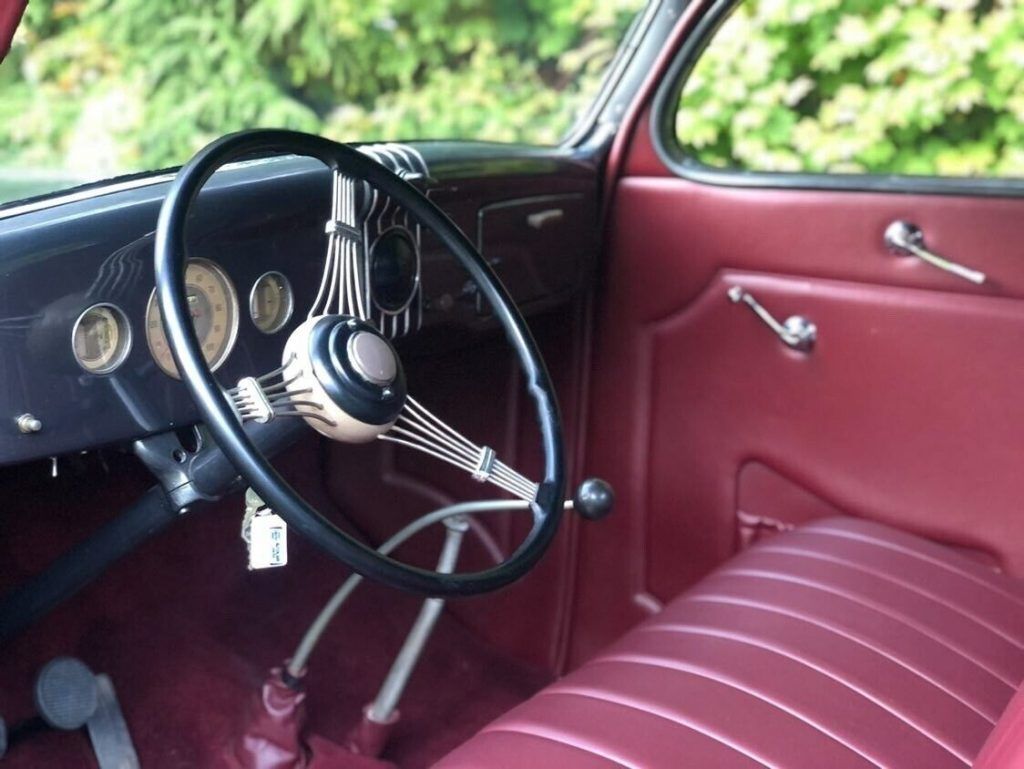 1935 Ford 3 window