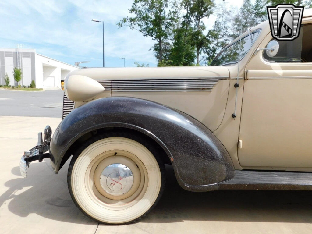 Brown 1937 Desoto S3 Sedan 228 CID I6 3 Speed Manual