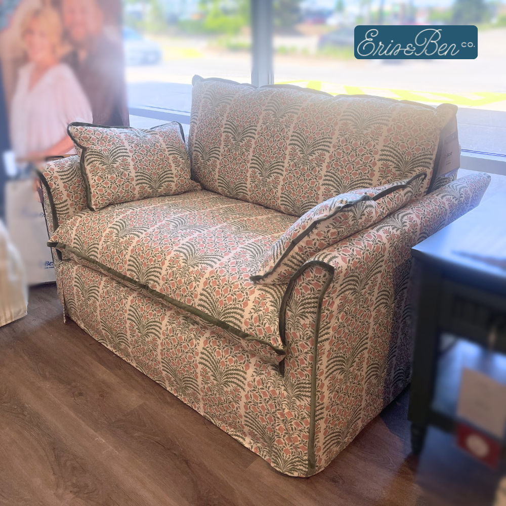 Picture of Best Home Furnishings | Oxford Chair-And-A-Half