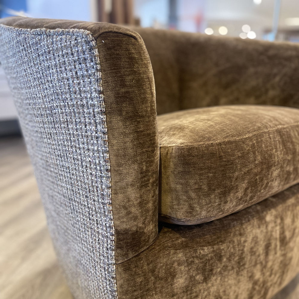 Picture of Craftmaster | Swivel Glider Recliner Chair