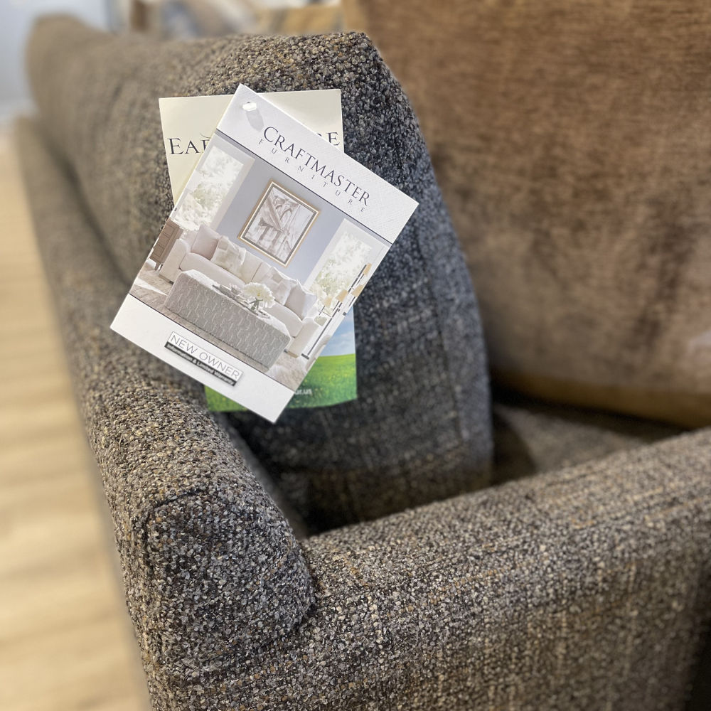 Picture of Craftmaster | 7547 Sofa
