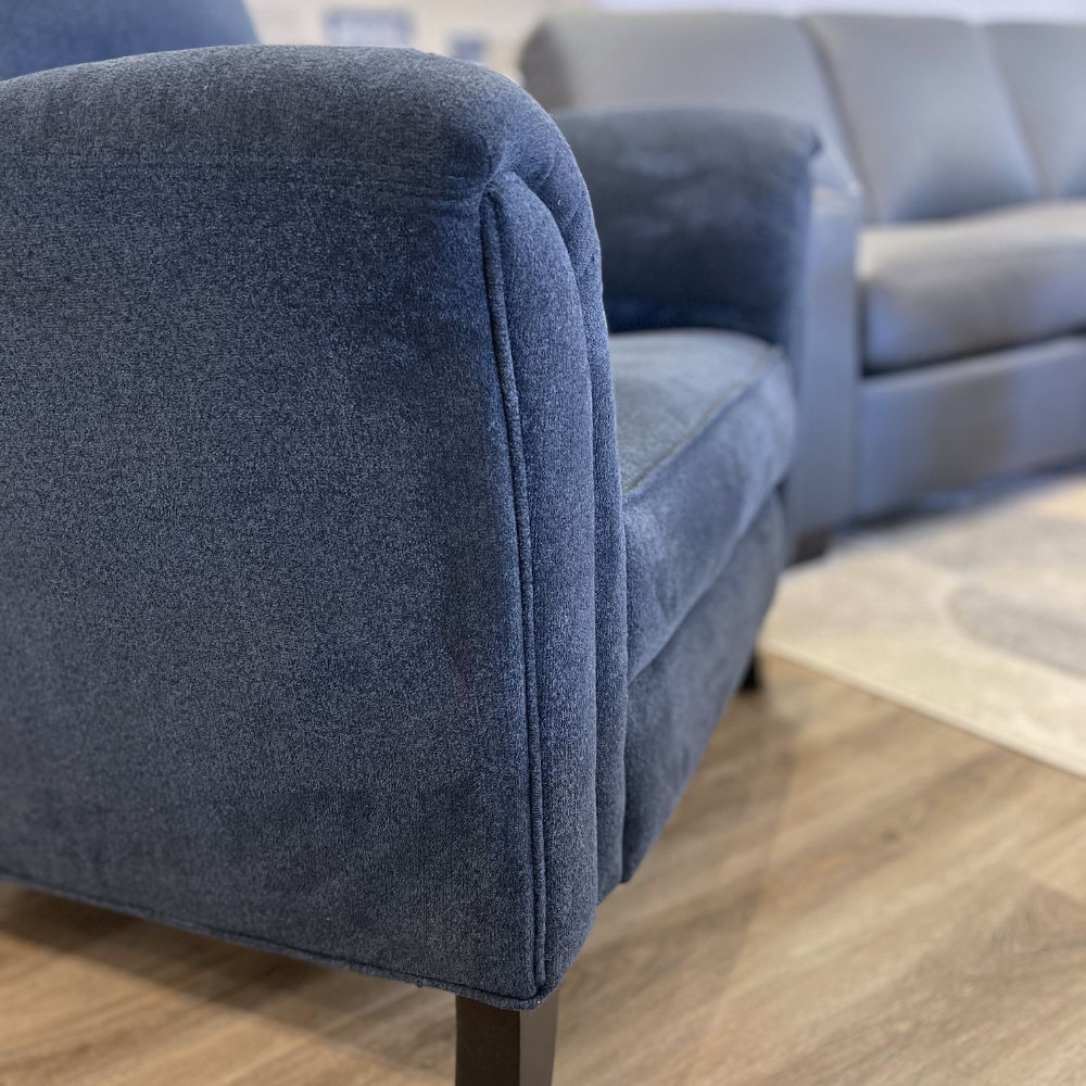 Picture of Decor-Rest | 2450 Push Back Recliner Chair