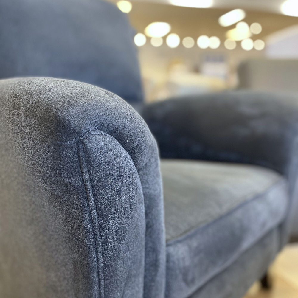 Picture of Decor-Rest | 2450 Push Back Recliner Chair