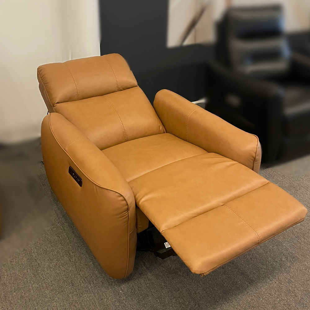 Picture of Donald Choi | Lufkin Power Recliner