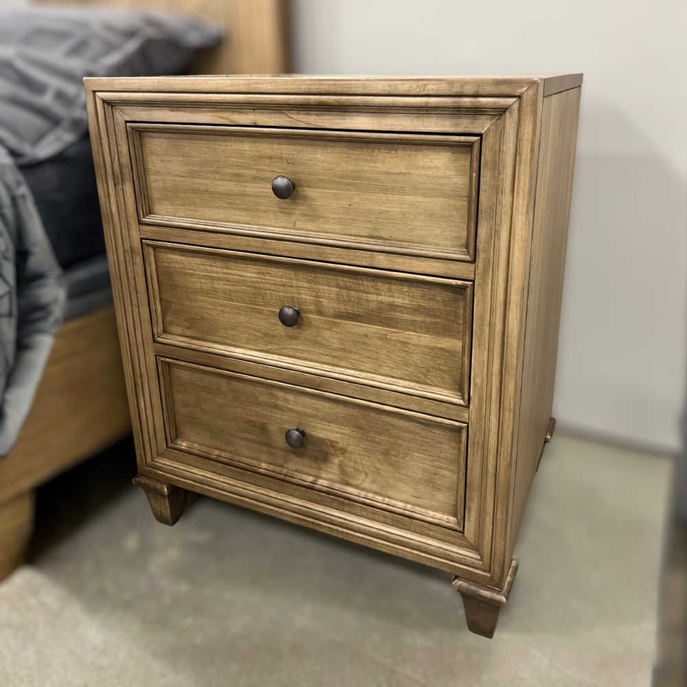 Picture of Durham | Lakeridge 3 Drawer Nigh Stand