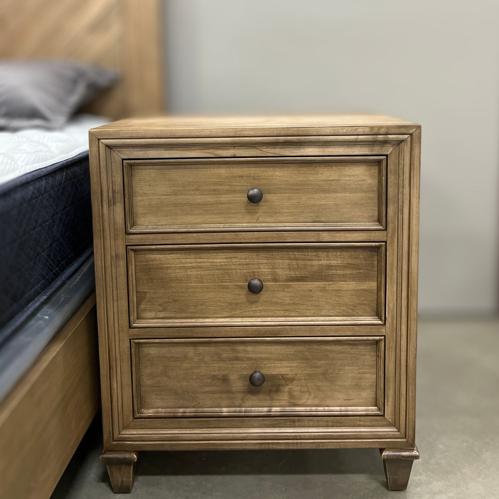 Picture of Durham | Lakeridge 3 Drawer Nigh Stand