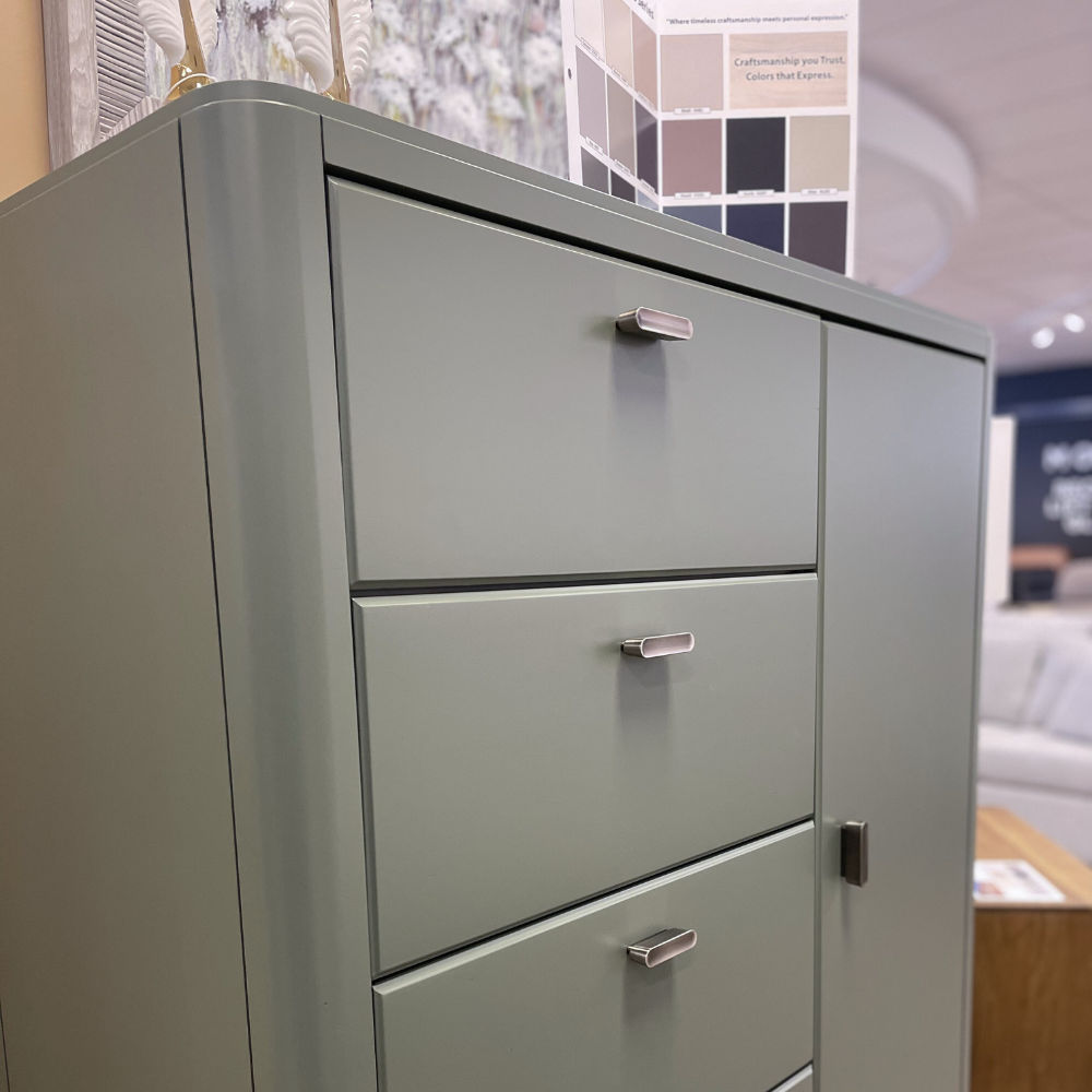Picture of Durham Furniture | Caledon Gentlemen's Chest