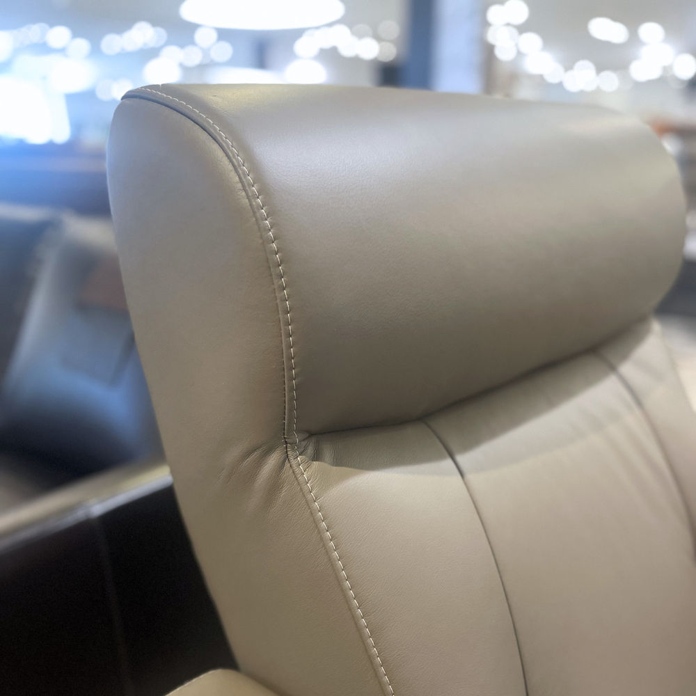 Picture of Leather Craft | 694 Power Recliner