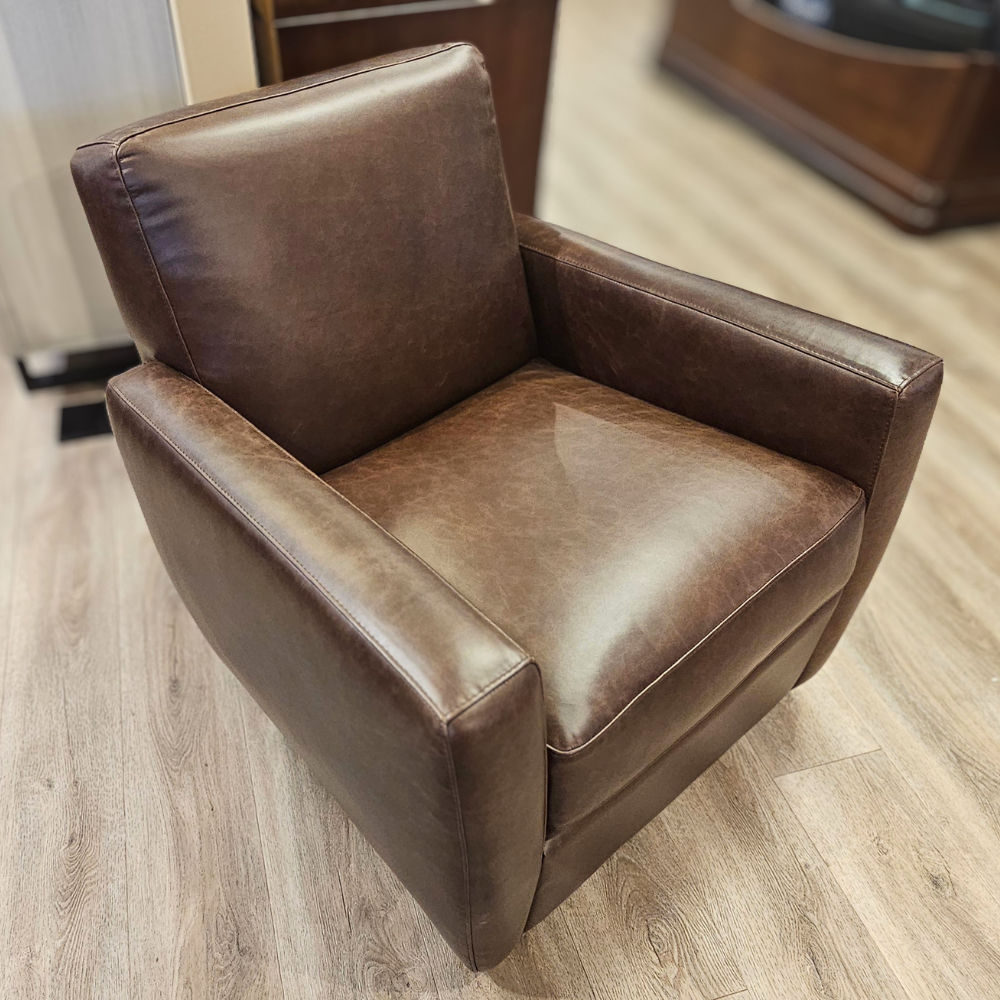 Picture of LeatherCraft | 747 Swivel Glider Chair