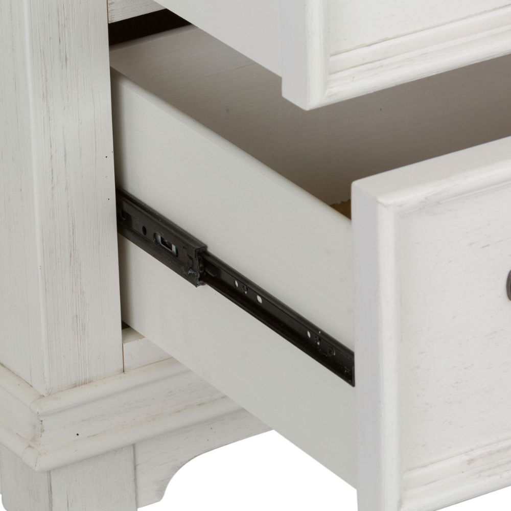 Picture of Liberty Furniture | Allyson Park 5 Drawer Chest