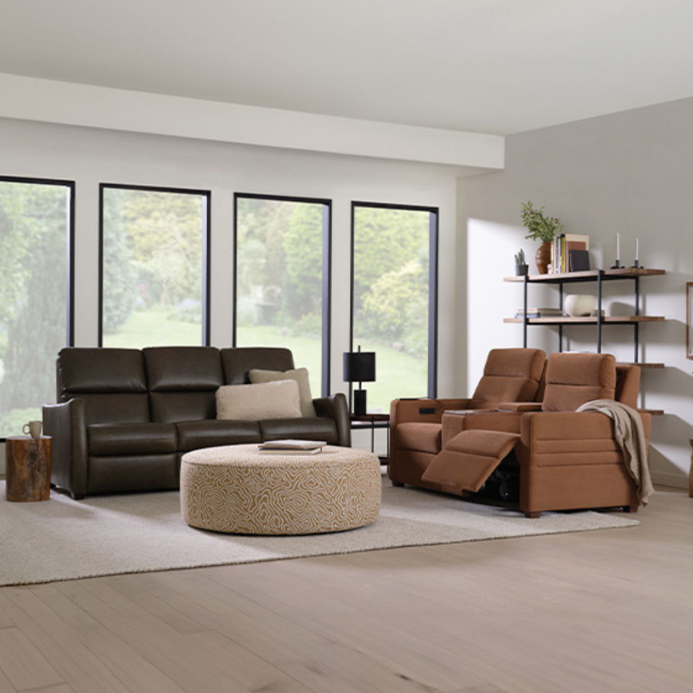 Picture of Palliser | Luna Power Reclining Sofa