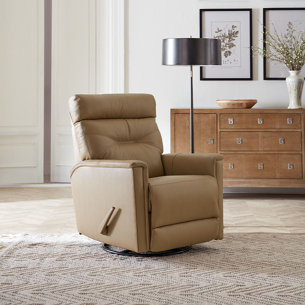 Picture of Palliser | Denali Power Wallhugger Recliner