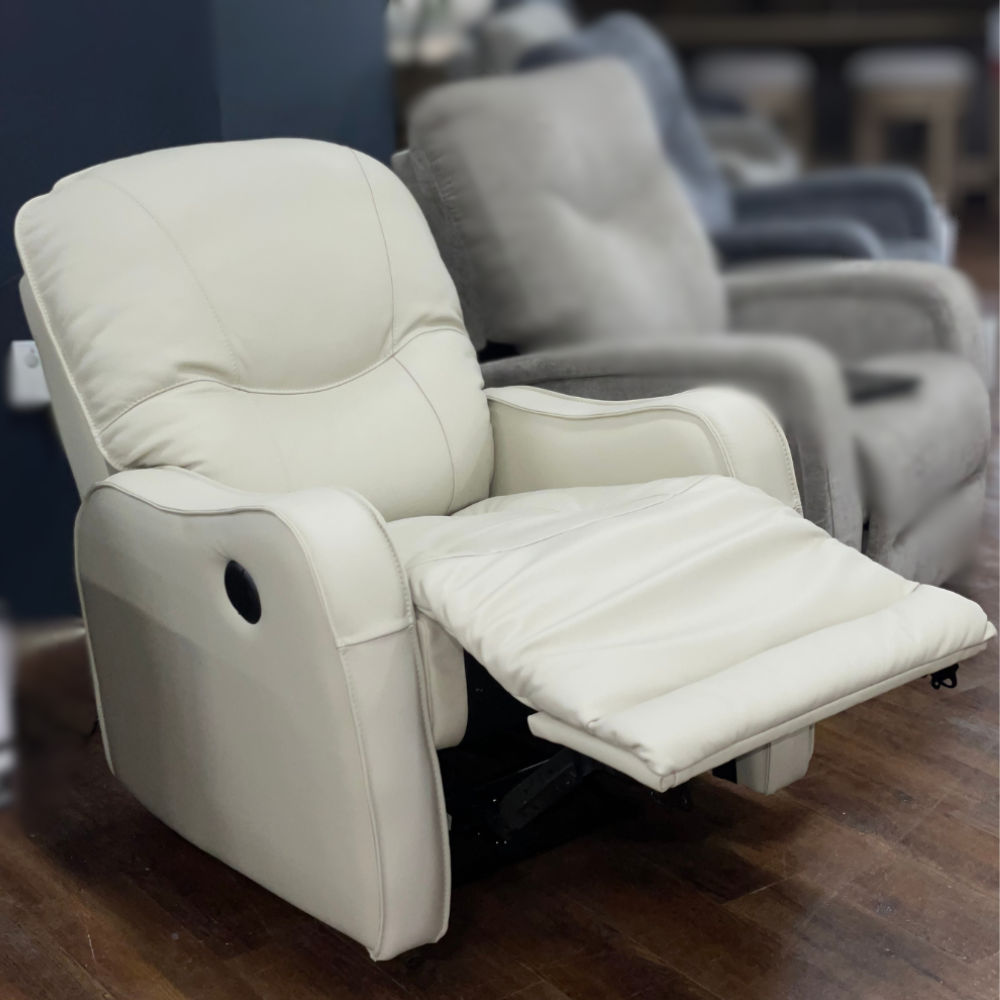 Picture of Palliser | Yates Power Wall Hugger Recliner