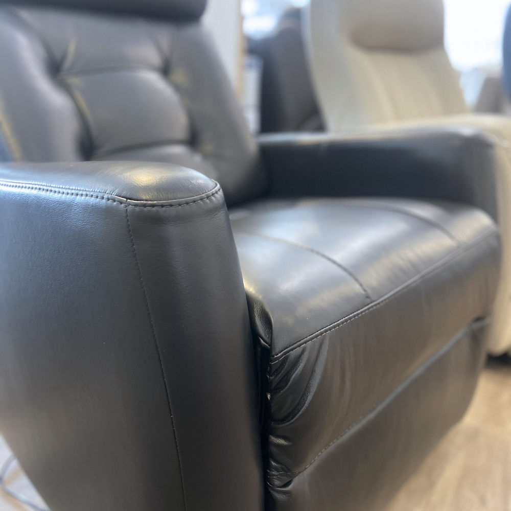 Picture of Palliser | Baltic II Swivel Glider  Recliner