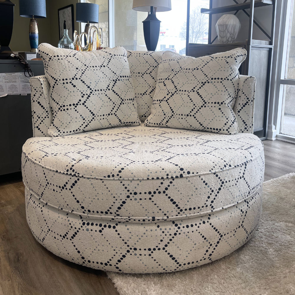 Picture of Palliser | Sutton Swivel Chair