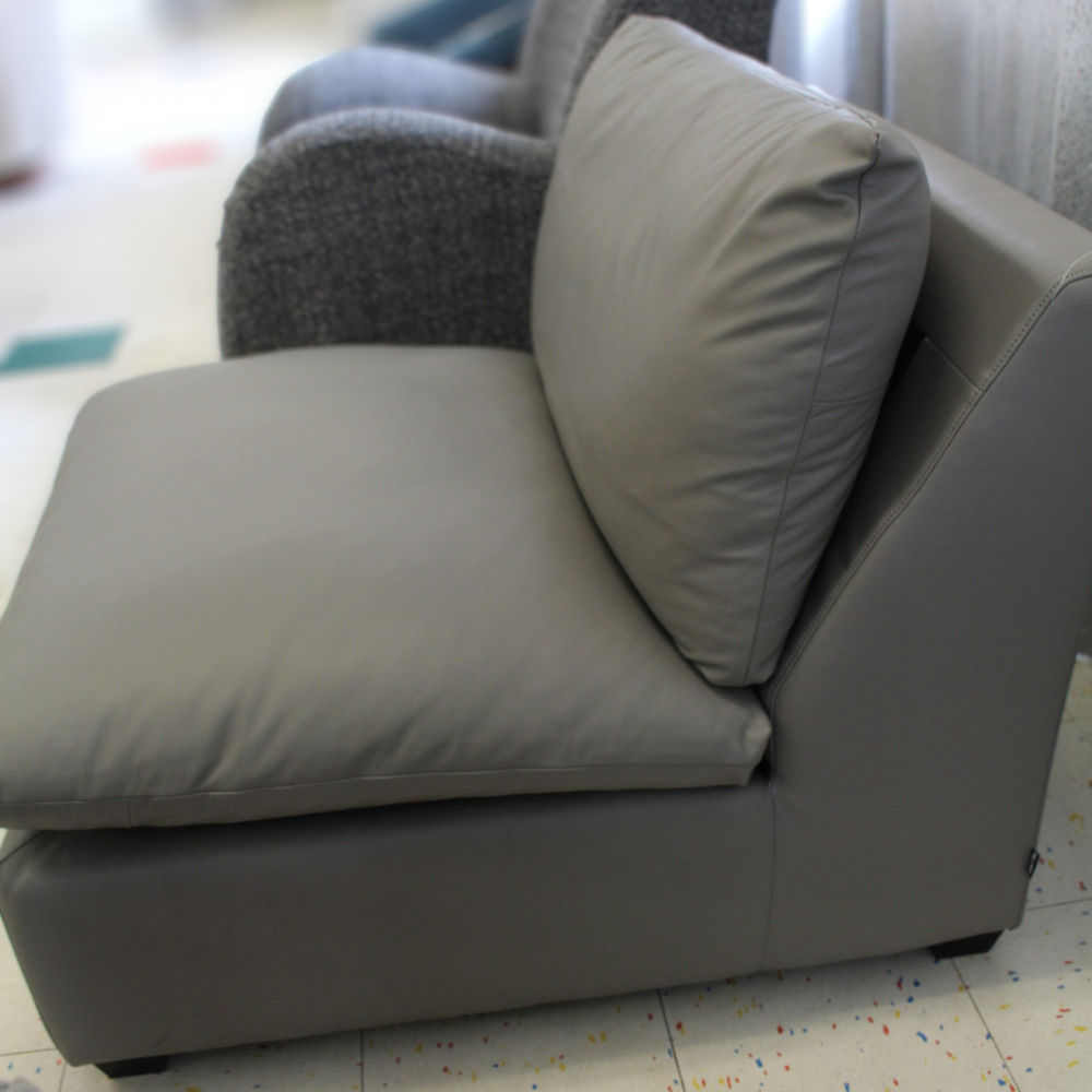 Picture of Palliser | Laguna Armless Chair