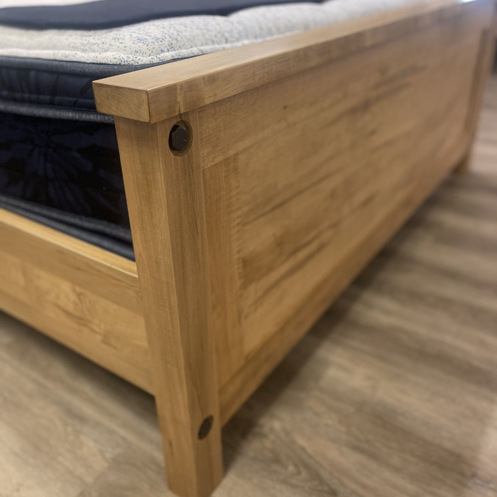 Picture of Vokes | Chantry Queen Bed