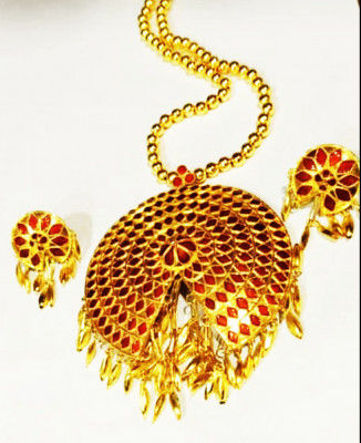 Golden Japi Jewellery Set studded with Red stones(#1544)-gallery-0