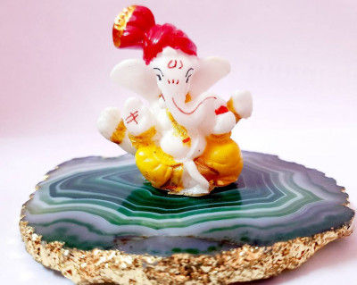 Rajasthani Kala Exclusive Blessing Lord Ganesha Ji On Agate Coaster With Gold Foil Edges Show Unique Handicrafts Piece Figurine 3-4 X H-275 L Home Decor I Ganesha On Agate Plate Showpiece(#1660)-gallery-0