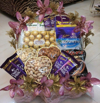 Festival Chocolate and Dry fruits Hamper(#1877)-gallery-0