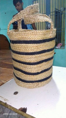 Jute basket with handle(#1981)-gallery-0