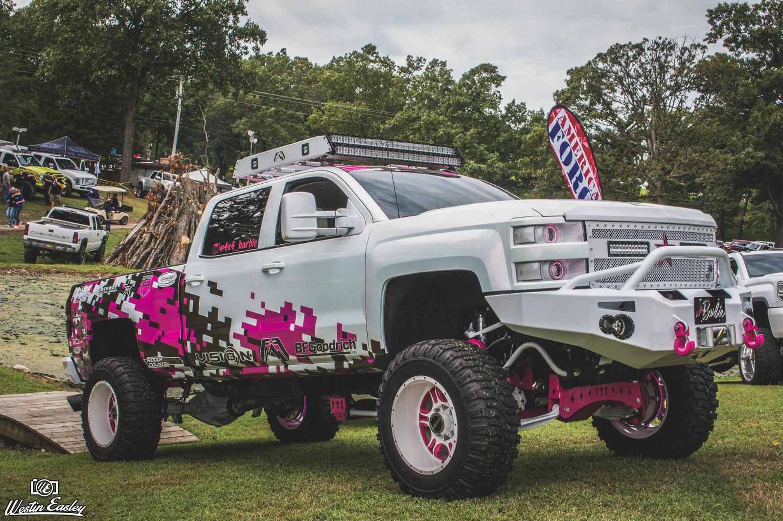 SEMA Custom 2015 Chevrolet Silverado 2500 Crew Cab XL Monster Truck for