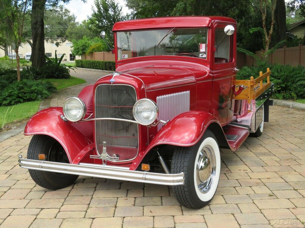 1932 Ford Custom Flatbed Pickup [highly detailed]