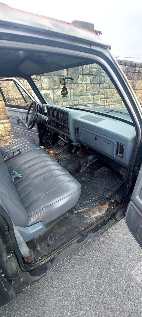 1989 Dodge Truck 3500 Dually Lowrider Rat Rod Flat Bed Hauler Tow Wrecker