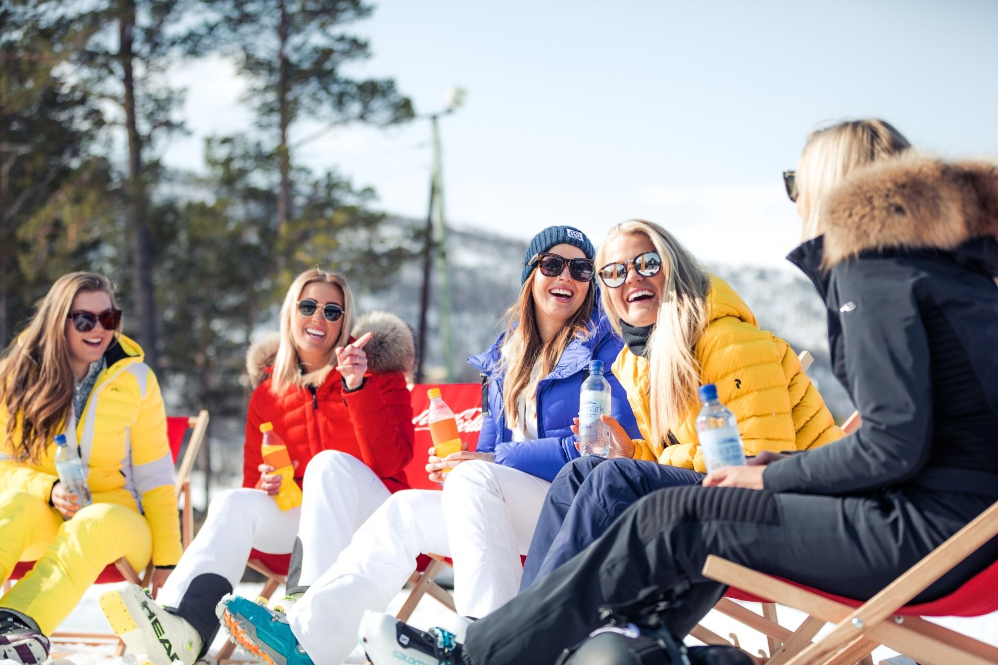 Afterski srcset="https://ik.imagekit.io/0yqenlsir/wp-content/uploads/2025/10/Afterski.jpg?tr=w-32,h-21