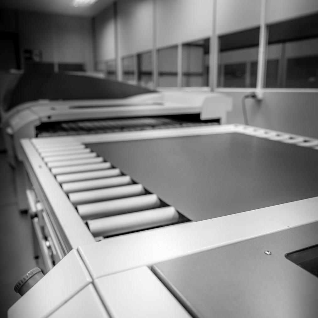 Equipment for pre press services