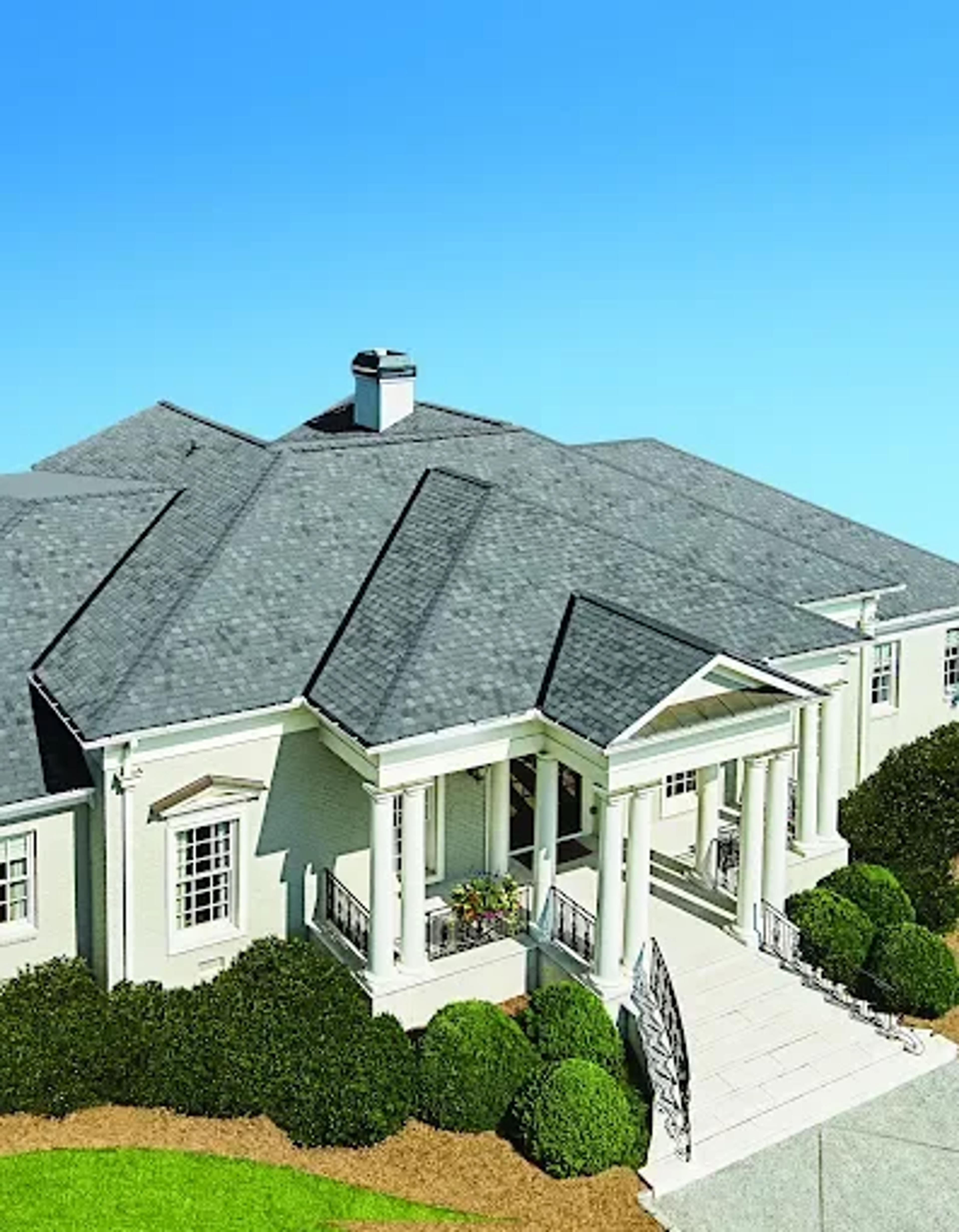 Pyramid Roofing FLA logo