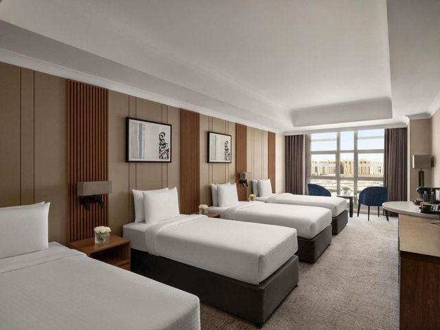 Anwar Madinah Movenpick