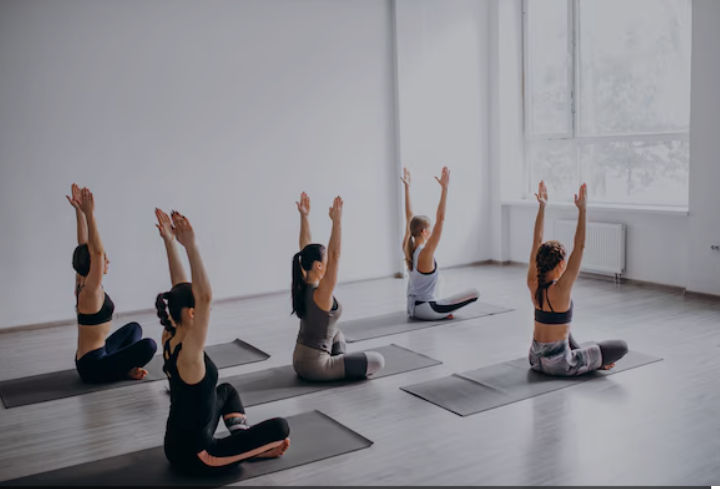 Infografía de los beneficios de practicar yoga en Mérida, Yucatán.