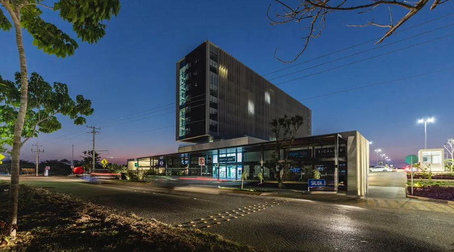 Hacienda y entorno urbano de Temozón Norte