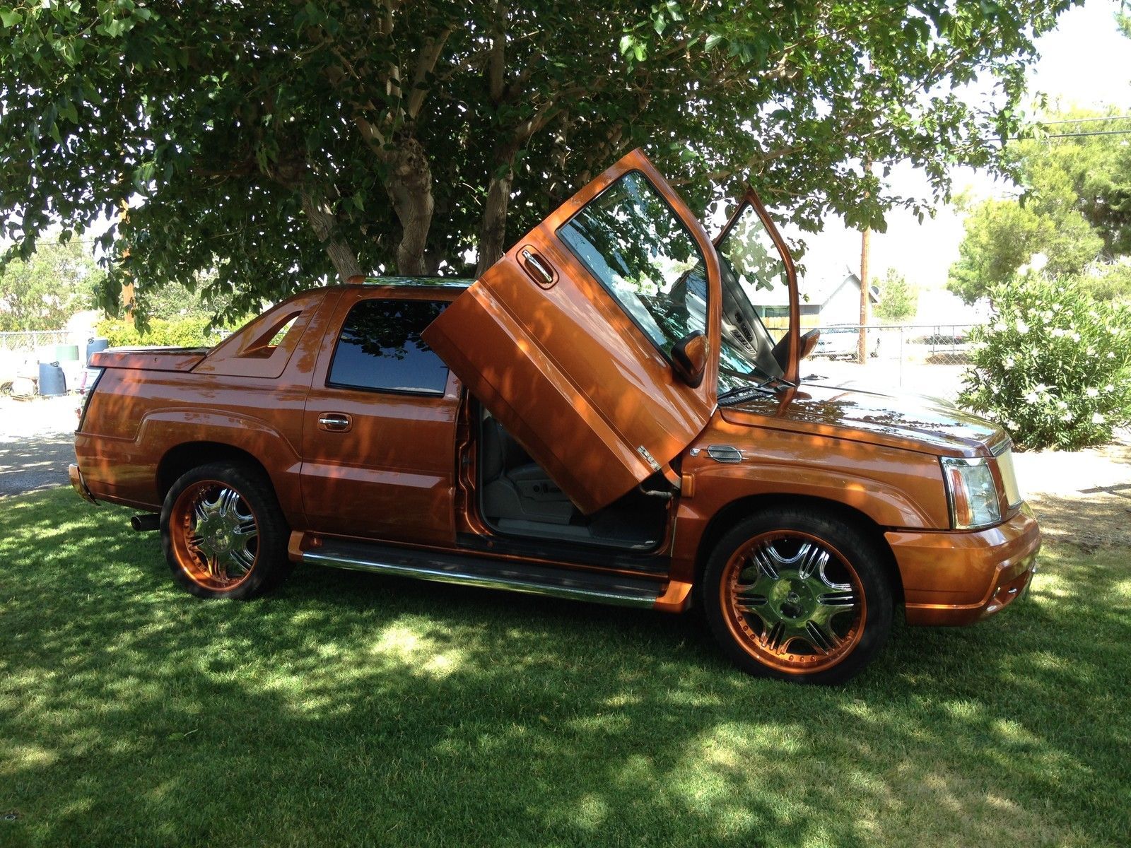 2004 Cadillac Escalade Ext Custom Cadillacs For Sale