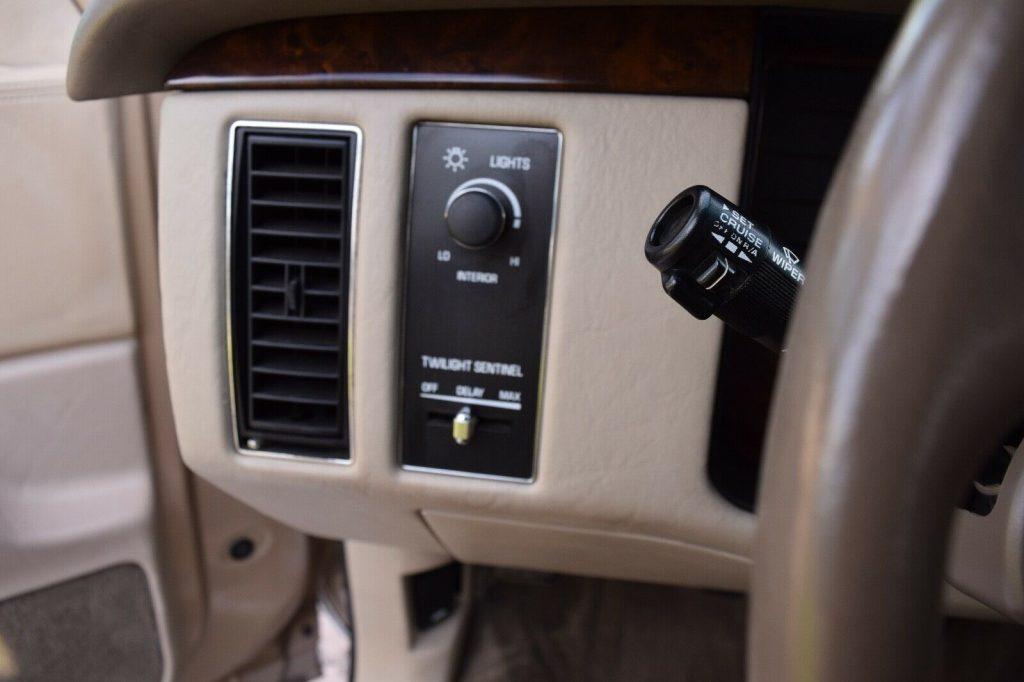 1996 Cadillac Fleetwood Brougham